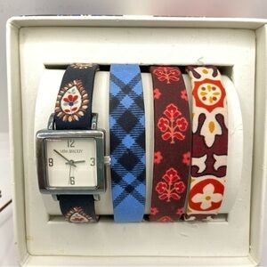 Vera BradleyWomen's Watch With 4 Interchangeable Bands Gift Set